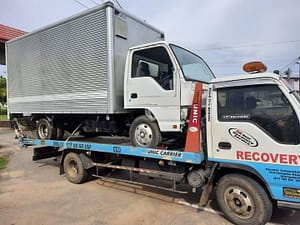 Derana Recovery Car Carrier Service 2